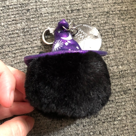 NWT Bath and Body Works Furry Black Cat Pocketbac Holder - Picture 3 of 5